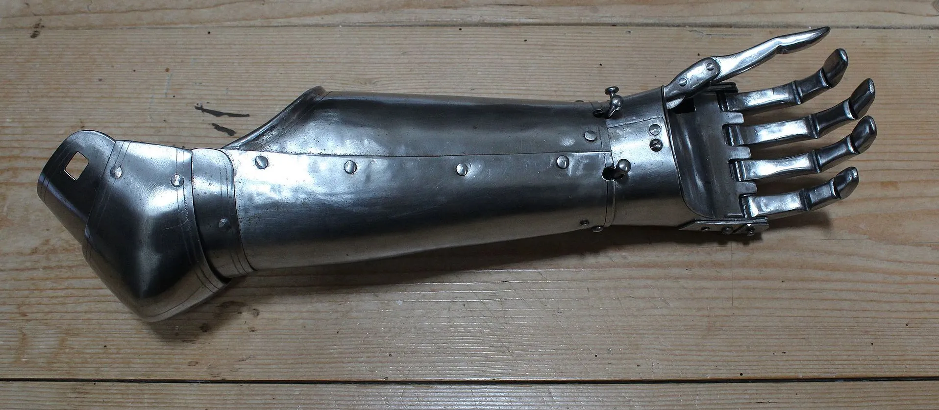 historical metal forearm prosthesis